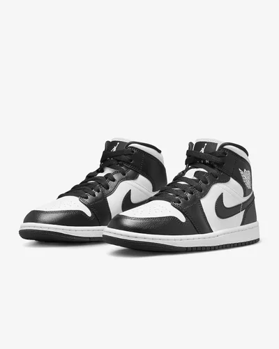 Vista 3 de Nike Air Jordan 1 Mid para mujer