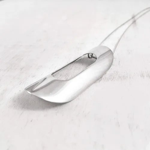 Vista 2 de Open Curved Long Oval Pendant Necklace, Sterling Silver 925 Polished Finish, Geometric Shape, Chain 17.5" Long, Handmade by Claudia Lira