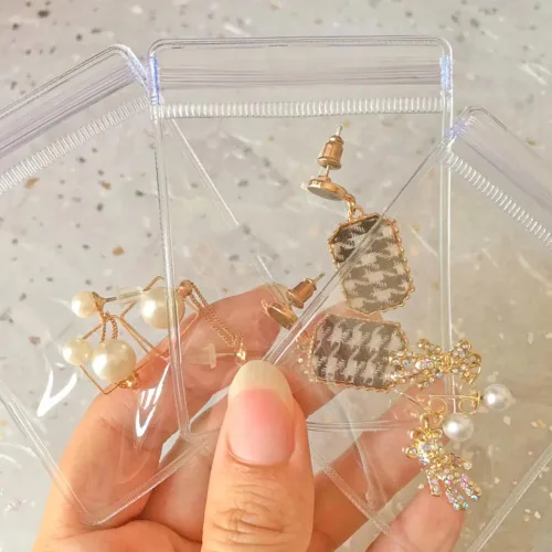 Vista 2 de PHILISENMALL Bolsa de almacenamiento de joyería de PVC transparente, portátil, antideslustre, con cierre de cremallera, bolsa de joyería gruesa