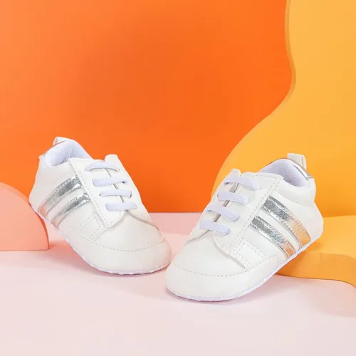 Vista 3 de Tenis unisex de piel sintética de alta calidad para bebé, suela antideslizante suave, para recién nacidos, zapatos de casa para cuna