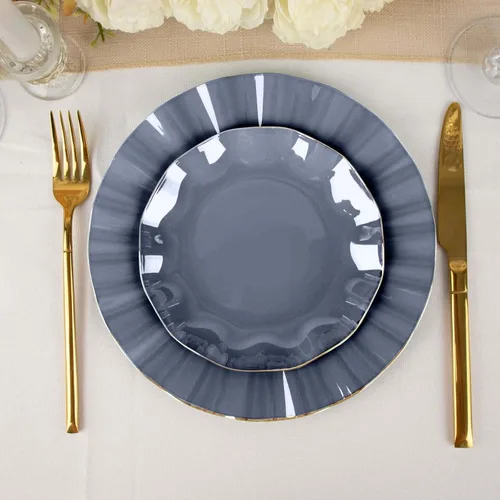 Vista 84 de Tableclothsfactory Paquete de 10 platos redondos de plástico negro de 6 pulgadas para ensalada de postre, platos desechables con borde ondulado