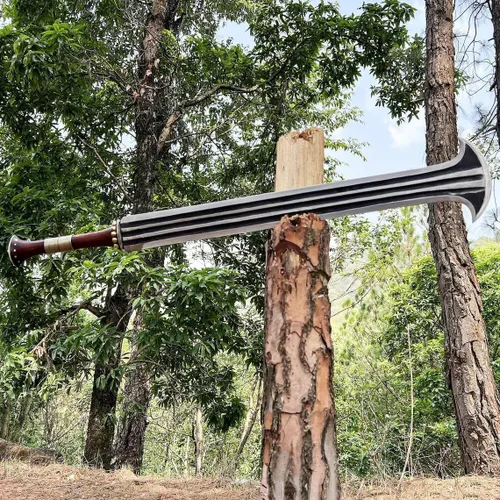 Vista 5 de Generic Espada Konda Ikakalaka hecha a mano, hoja de acero al carbono, antigua espada africana tradicional, espada de caza viene con funda de cuero