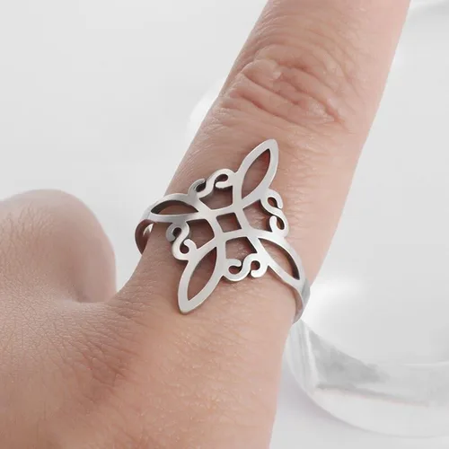 Vista 3 de Poevic Anillo de nudo de bruja para mujer, de acero inoxidable, ajustable, anillo de nudo de amor celta, anillo de nudo de brujas cuaternarias