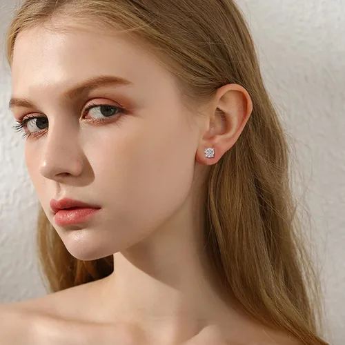 Vista 3 de Aretes de tuerca de plata de ley para mujer, 3 pares de aretes pequeños de circonita cúbica para cartílago, pequeños aretes de trago