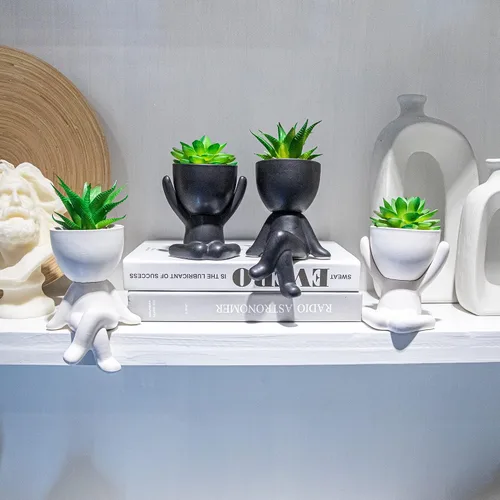 Vista 8 de 2 PCS Plantas Artificiales Suculentas Únicas Decoración de Oficina para Mujeres y Hombres, Pequeñas Plantas Falsas con Macetas en Forma Humana