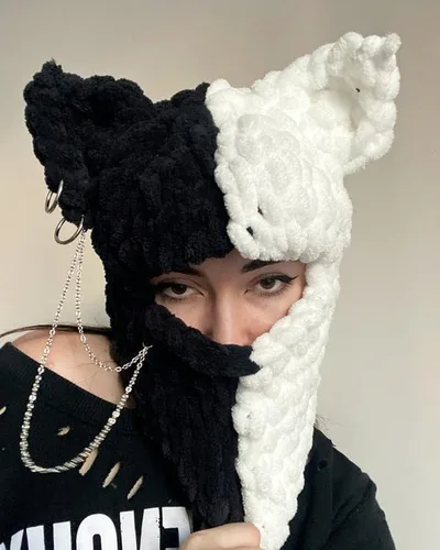 Vista 2 de Máscara de esquí de punto con diseño de ganchillo, máscara facial con diseño de conejo divertido en 3D, para Año Nuevo, clima frío o fiesta