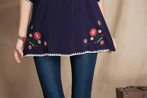 Vista 6 de Kafeimali Blusas bohemias de algodón estilo bordado mexicano.