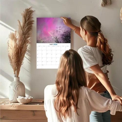 Vista 605 de Calendario de grises africanos 2025 2026 – Planificador mensual de pared de aves africanas – 12 x 18 pulgadas (abierto), calendario de pared