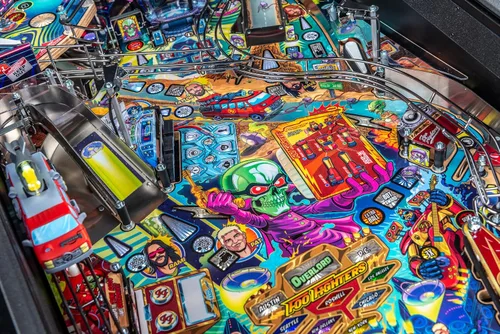Vista 47 de Stern Pinball Foo Fighters con Insider Connected, Premium Edition Arcade Pinball Machine