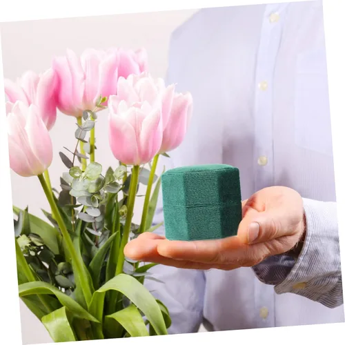 Vista 5 de BESTonZON Caja de tres cajas de anillos Anillos de promesa para parejas Estante de exhibición pequeño Joyero para mujer Caja de anillo de fieltro