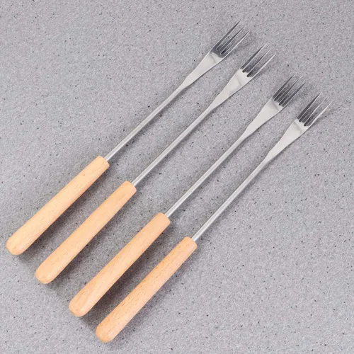 Vista 2 de DOITOOL 6 tenedores para fondue de acero inoxidable con mango de madera, diseño aislante térmico para postres de frutas, olla caliente, barbacoa al