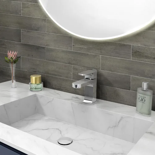 Vista 2 de COLAMO Pelar y Pegar Azulejos para Salpicaduras, Paneles de Shiplap Falsos de Atenas Gris Oscuro Gruesos de 1 Pieza, Paneles de Madera Autoadhesivos