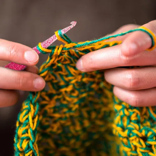 Vista 3 de Ommi - Ganchos de ganchillo con mango ergonómico, gancho de ganchillo hecho a mano de 7 pulgadas, aguja de tejer, tejido de hilo para manualidades