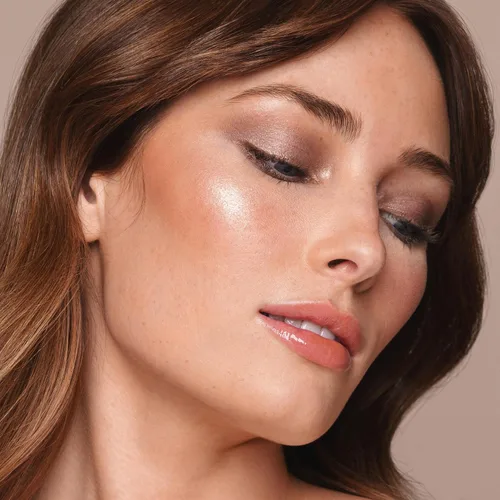 Vista 2 de Jouer Resaltador en polvo - Polvo iluminador para rostro - Maquillaje luminizador - Pigmento para construir - Talco, parabeno, libre de crueldad