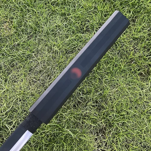 Vista 7 de Espada japonesa de anime Sasuke, espada samurái para cosplay, acero al carbono real, no afilada, Katana negra