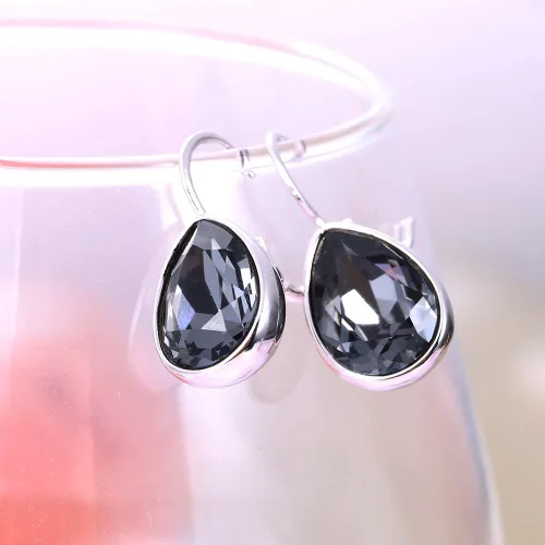 Vista 4 de Xuping Jewelry Fashion Huggies Crystal Earring for Women