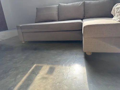 Vista 5 de Mysummer 4 patas redondas blancas para sofá de madera, patas de madera maciza para armario, sofá, otomano, soporte de TV, sofá biplaza (sin terminar)