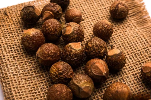 Vista 2 de Reetha crudo orgánico -3.53 oz Soapnuts para el cabello Reetha crudo natural Aritha Raw Form Nueces Reetha crudas Reetha seca entera