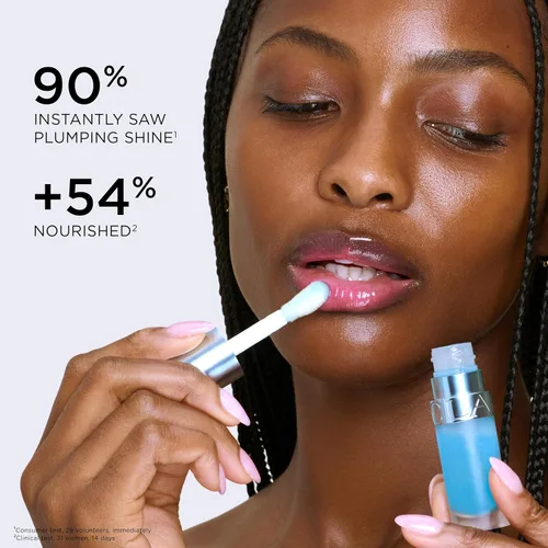 Vista 3 de Clarins Lip Comfort Oil Aceite labial hidratante, nutritivo y humectante Acabado ligero, alto brillo Calma, conforta y protege los labios