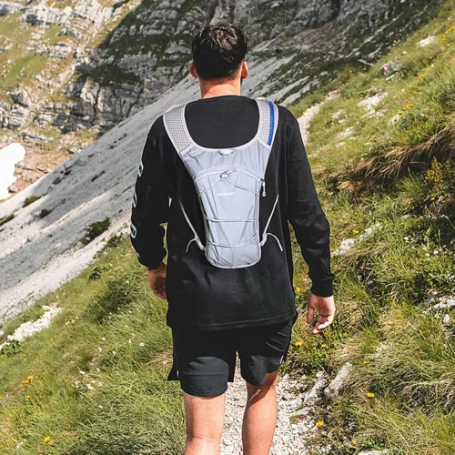 Vista 4 de Mochila de hidratación con vejiga de hidratación de 2 litros, mochila de agua ligera, bolsa de escalada para senderismo, paquete de hidratación