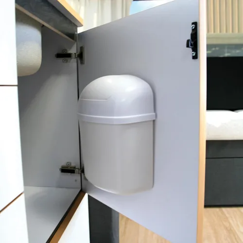 Vista 5 de Camco - Cubo de basura pequeño para montar en puerta