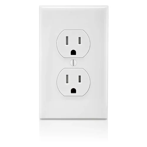 Vista 3 de Receptáculo Leviton de doble toma recta de 15 A, 125 V, con descarga a tierra, resistente a la manipulación, Blanco, T5320-WMP, 120 volts