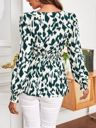 Vista 2 de OYOANGLE Women's Maternity Shirts Deep V Neck Long Puff Sleeve Blouse Pregnancy Clothes Peplum Tops