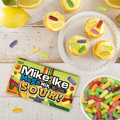 Vista 3 de Mike and Ike Candy, Mega Mix Sour, caja de teatro de 5 onzas, paquete de 12