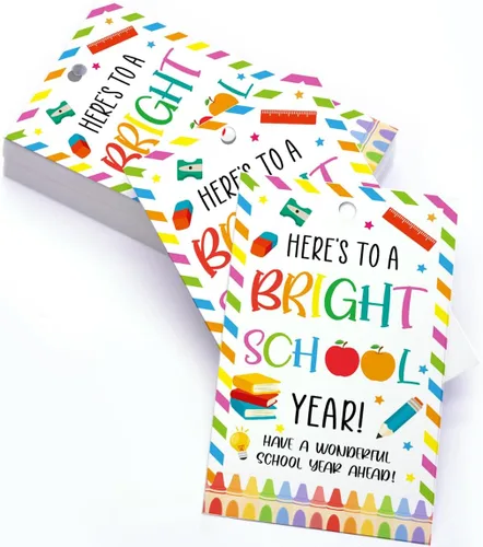 Vista 4 de Etiquetas divertidas para bolsas de regalo de regreso a clases, divertidas etiquetas de regalo para el primer día de escuela, etiquetas de regalo