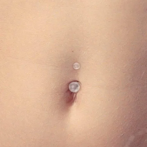 Vista 8 de MODRSA Juego Mixto de Retenedores de Piercing Transparentes para Septum, Pernos de Nariz, Anillos de Labio Flexibles, Anillos de Lengua, Anillos