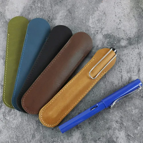 Vista 2 de Estuche de cuero para bolígrafos SENRISE con soporte para bolígrafos individual, funda protectora suave hecha a mano para bolígrafos, 1 paquete