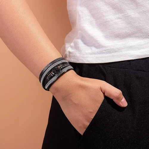 Vista 3 de Pulseras bohemias de cuero con cierre magnético para mujer, Cuero sintético