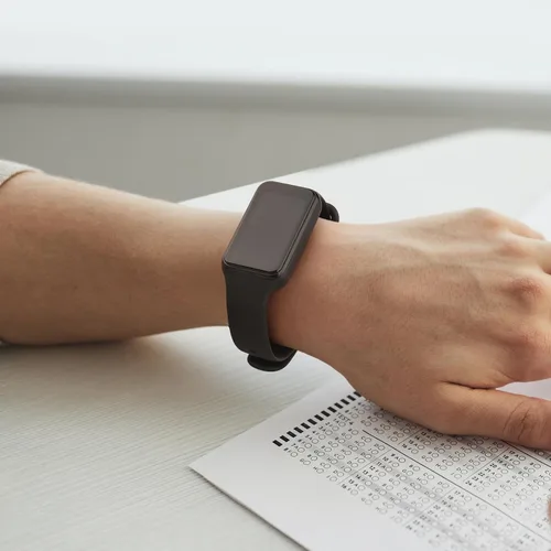 Vista 6 de Amzpas Bandas de TPU para Amazfit Band 7 Fitness & Health Tracker, paquete de 3 pulseras suaves y transpirables, correa deportiva de repuesto