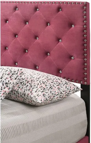 Vista 6 de Glory Furniture Suffolk - Cama individual tapizada de terciopelo en color cereza