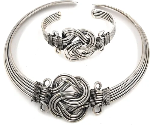 Vista 2 de DharmaObjects Gargantilla hecha a mano Juego de pulsera, Metal