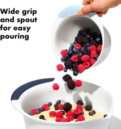Vista 5 de OXO, juego de 3 cuencos para mezclar de plástico Good Grips – Asas de Blueberry, Jam & Seltzer, 4.7 LITROS, Grande