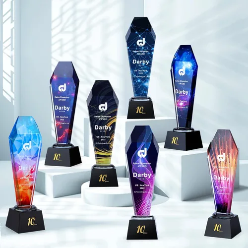 Vista 17 de Trofeos personalizados personalizados premio grabado Crystal Oscar Trofeo para empleados Estudiantes Empresa deportiva Reunión anual Alabanza Pastor