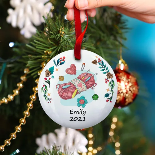 Vista 3 de Adorno de Navidad personalizado de ganchillo, adorno de ganchillo
