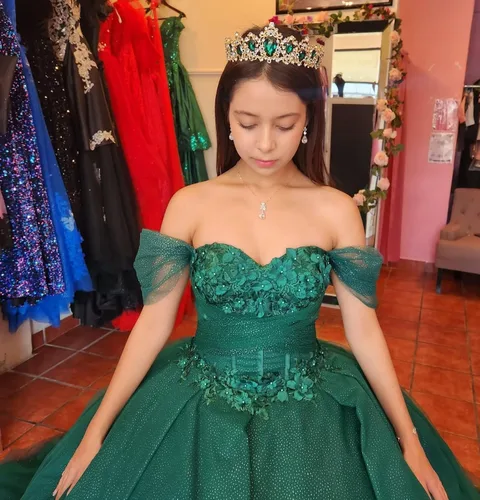 Vista 5 de Mauuwy Vestidos florales de quinceañera, vestido de baile hinchado de tul dorado con encaje dulce 16 vestidos de fiesta con hombros descubiertos