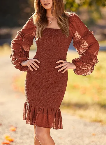 Vista 8 de PRETTYGARDEN Vestido corto ajustado fruncido para mujer, manga larga, cuello cuadrado, lunares suizos, volantes, vestido elegante de sirena