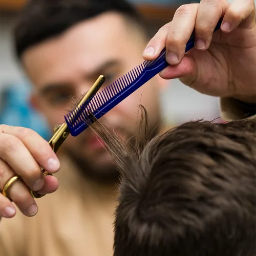 Vista 5 de JOHNNY B. Paquete de 4 peines profesionales de corte y peinado de carbono para peluqueros, uso en casa, color azul
