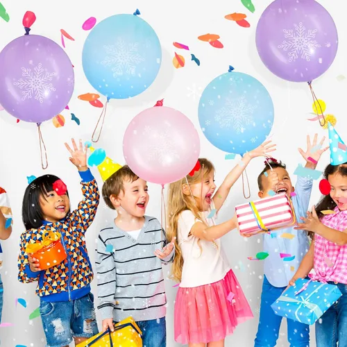 Vista 4 de Leitee 36 globos de 18 pulgadas con forma de copo de nieve para fiestas temáticas de invierno, premios de carnaval, globos de perforación con asa