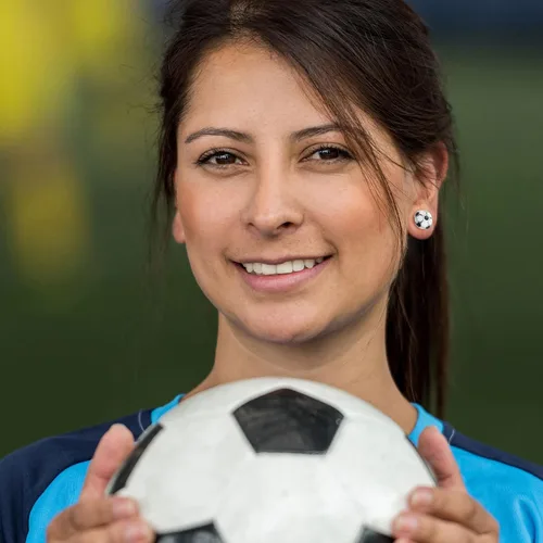 Vista 4 de C-leen Aretes de béisbol, fútbol, voleibol, baloncesto, regalos para mujeres y niñas, hipoalergénicos chapados en plata, aretes de béisbol, fútbol