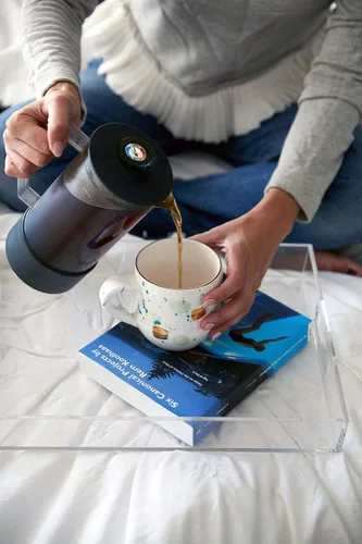 Vista 5 de Rite Press Essential Plus, cafetera de prensa francesa, termómetro integrado, temporizador de reloj de arena integrado y parte inferior fácil