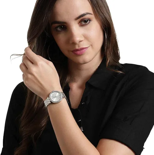 Vista 9 de Michael Kors Darci Reloj de tres manecillas con detalles brillantes 1299in