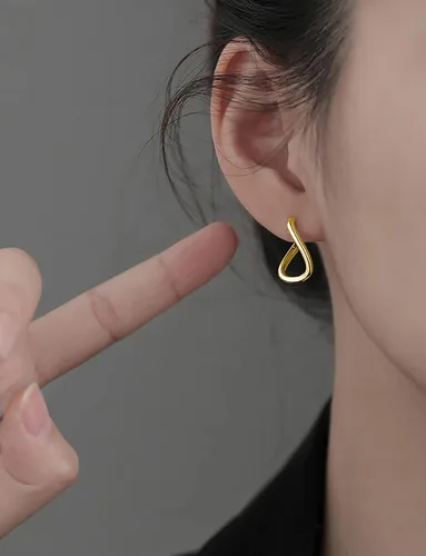Vista 3 de Reffeer Aretes de aro curvados de plata de ley 925 para mujeres y adolescentes, aretes de aro cuadrados minimalistas trenzados