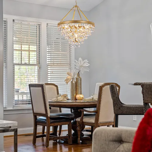 Vista 3 de Wellmet Candelabros modernos de cristal, 6 luces de granja para comedor, lámpara de techo dorada para vestíbulo, dormitorio, sala de estar, entrada