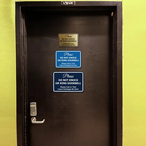 Vista 8 de Signs ByLITA Clásico enmarcado Por favor no golpee ni toque el timbre de la puerta, señal para pared o puerta - Fácil instalación Instrucción
