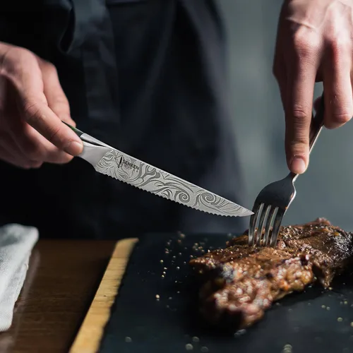 Vista 3 de SENKEN - Juego de cuchillos profesionales para carne con hermoso patrón grabado, colección Wasabi, acero de alto carbono dentado afilado y mango