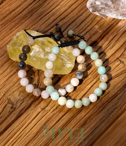 Vista 4 de Bivei Pulsera elástica de gemas naturales semipreciosas con cristales curativos de reiki, hecha a mano de 0.315 in